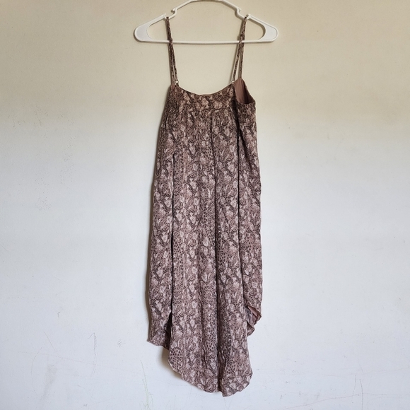 Gentle Fawn Chanterelle Print Spaghetti Strap Curved Hem Dress size XS - Picture 2 of 5